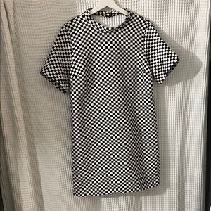 Zara Black and White Checkered Short Sleeve Dress